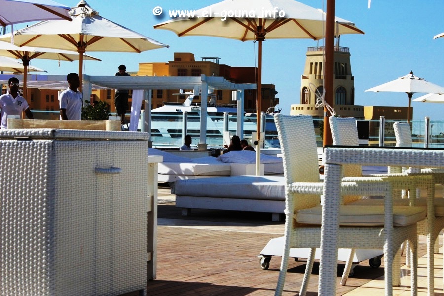 Club 88 Pool - Beach - Restaurant 1470